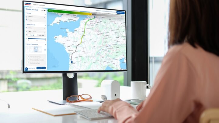 DAF lanza un simulador interactivo de rutas para camiones eléctricos